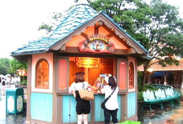 クレオズ 東京ディズニーランドのミッキーカステラケーキ